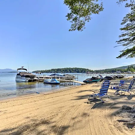 Lake Getaway Walk Across Street To Private Beach! Gilford Exterior photo